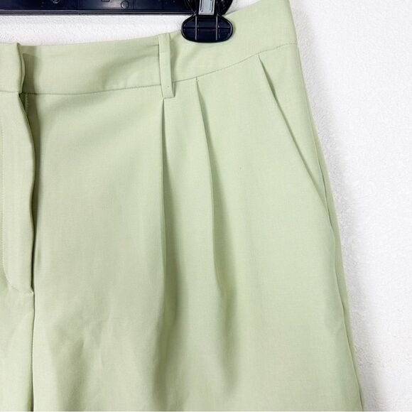 WAYF Pleated Front Shorts Lemons Size XL - Picture 2 of 6